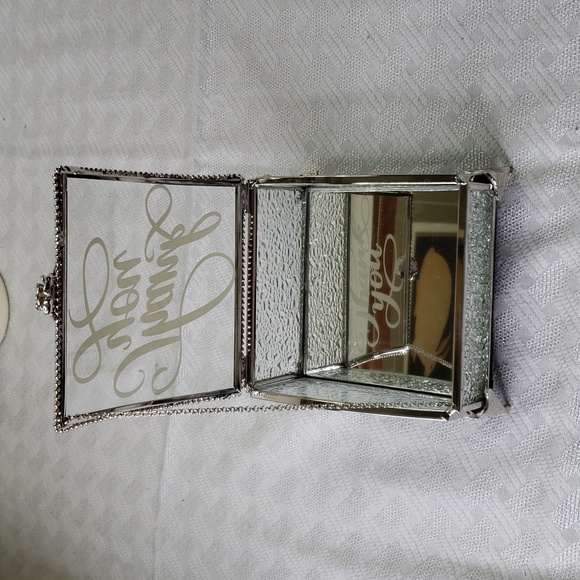 Cynthia Rowley Thank you glass jewelry case - Picture 2 of 10